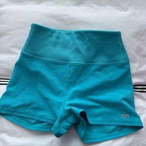Blue alo yoga size medium sold out spandex